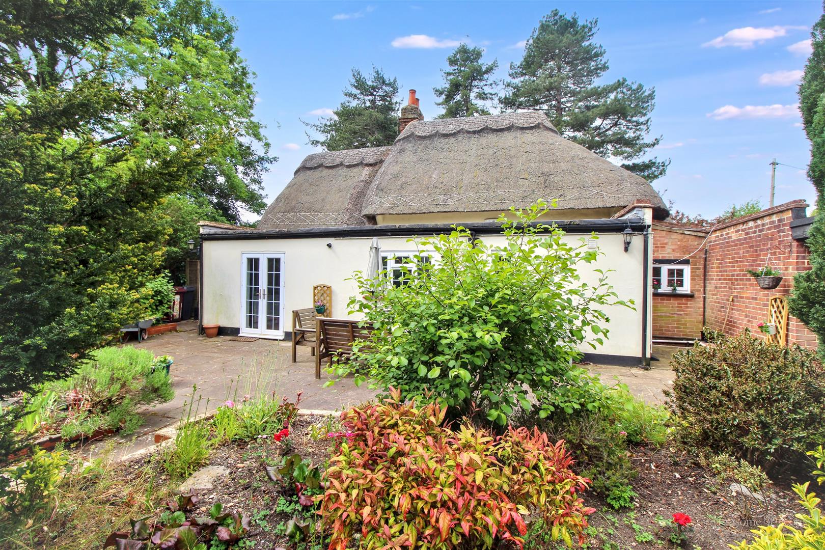 New Lane Hill, Tilehurst, Reading